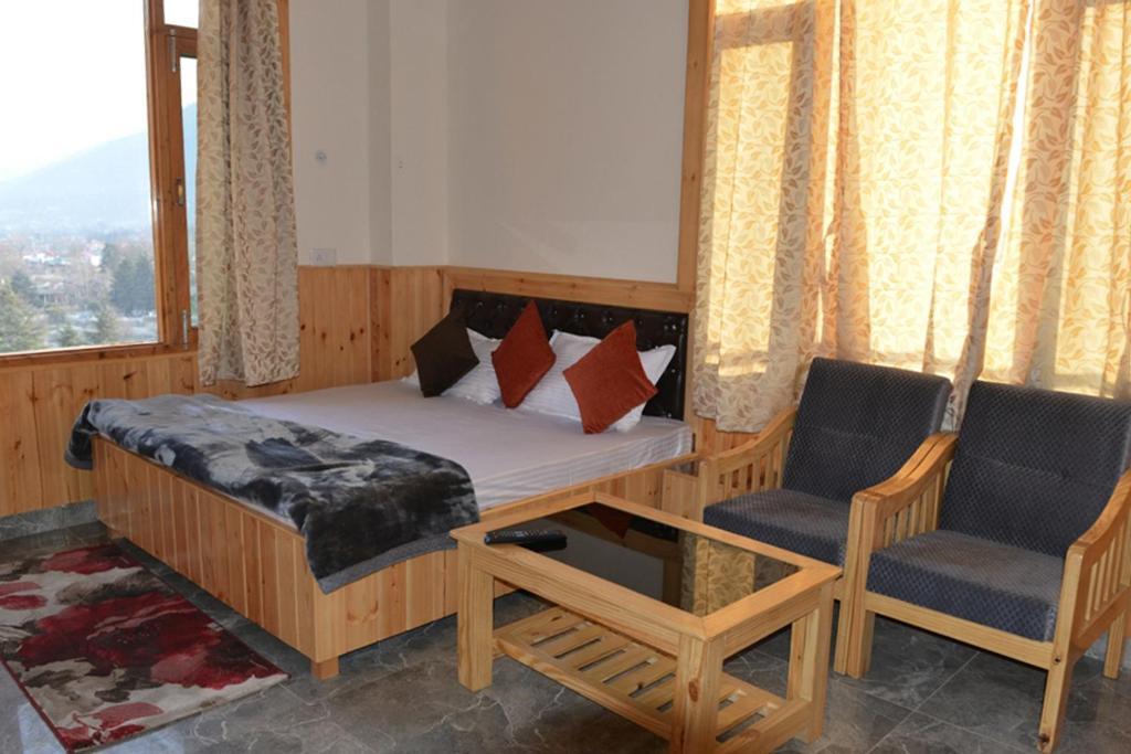 Tulip Flowing River View Hotel. Shamshi Exterior foto