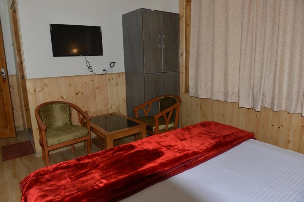 Tulip Flowing River View Hotel. Shamshi Exterior foto