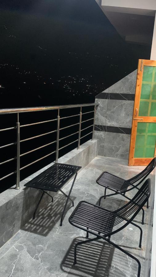 Tulip Flowing River View Hotel. Shamshi Exterior foto